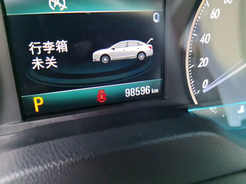 Buick Excelle — миниатюра 13