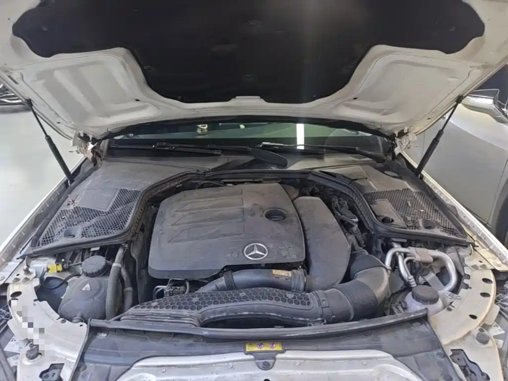 Mercedes-Benz C-Class (Import) — миниатюра 16