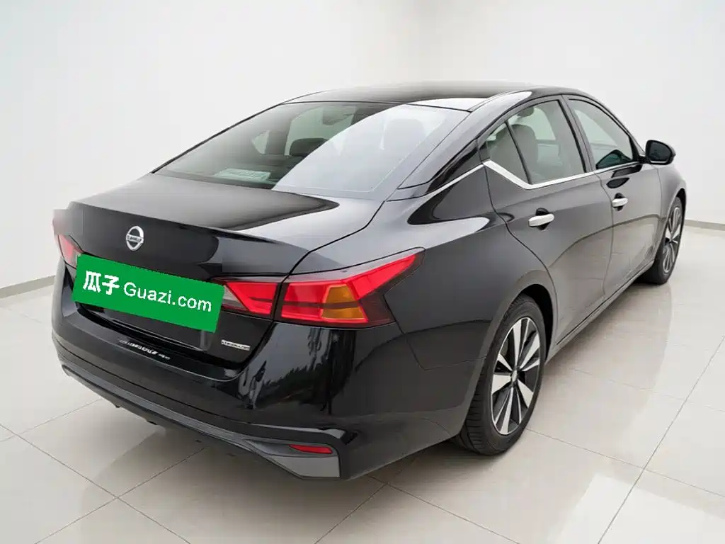 Nissan Teana — миниатюра 4