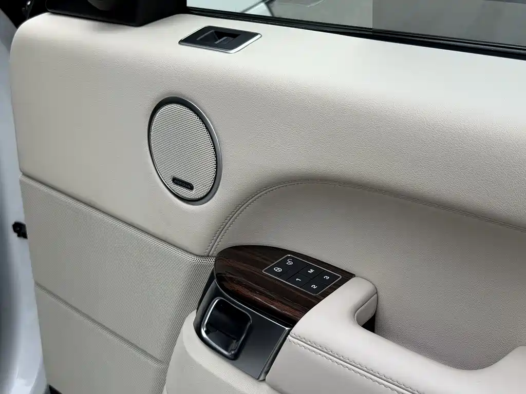 Land Rover Range Rover — фотографии объявления, Фото 11