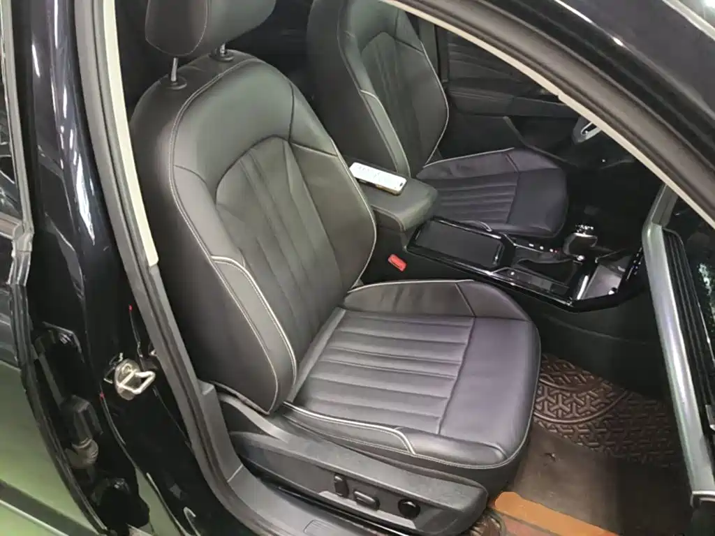 Volkswagen Passat — миниатюра 25