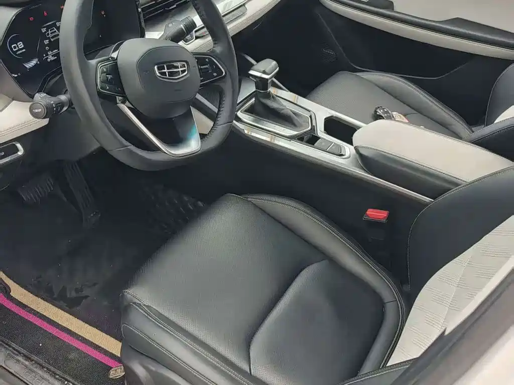 Geely Emgrand L — миниатюра 6