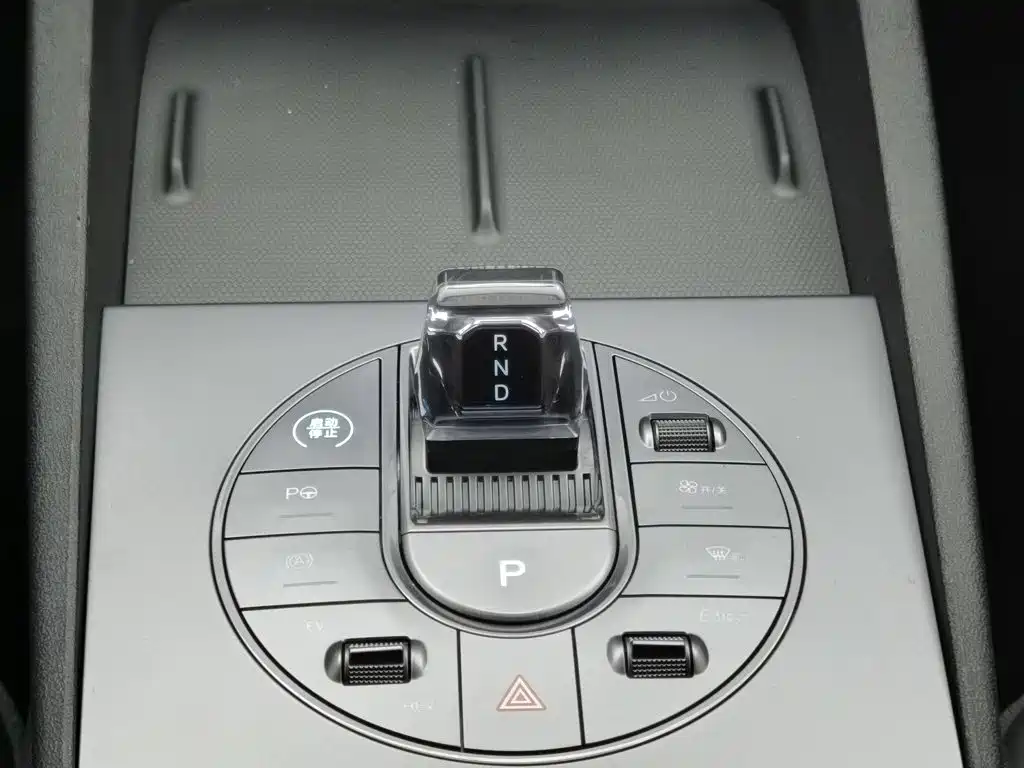 BYD Seal 06 — миниатюра 13
