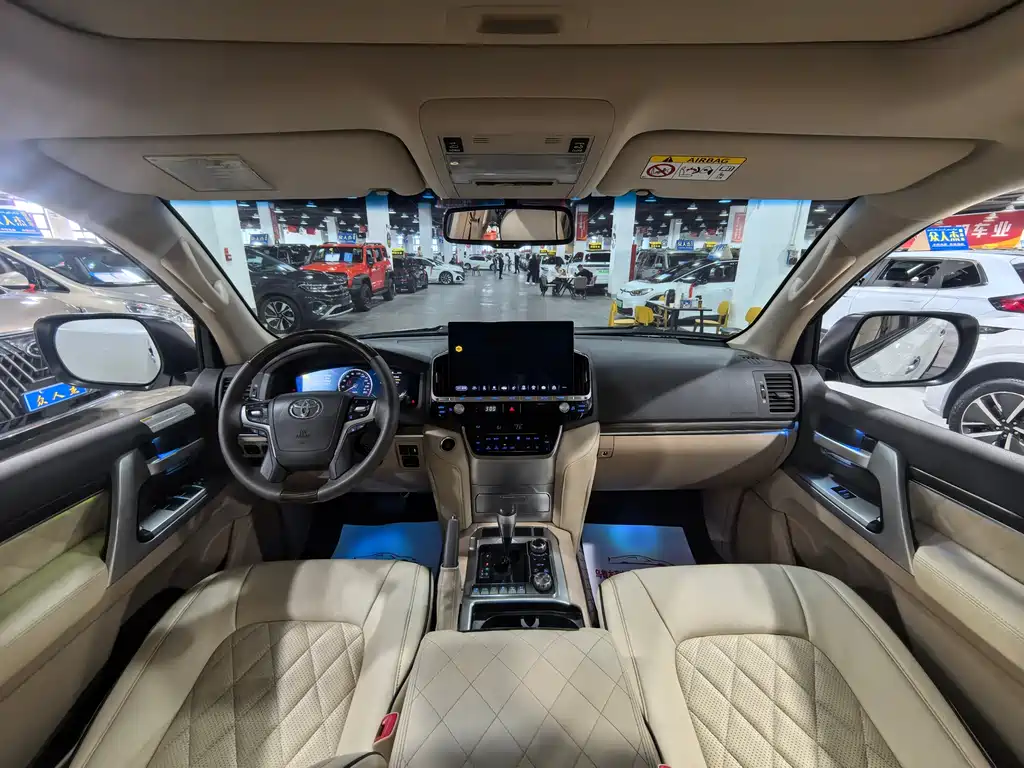 Toyota Land Cruiser 2015 4.6L V8