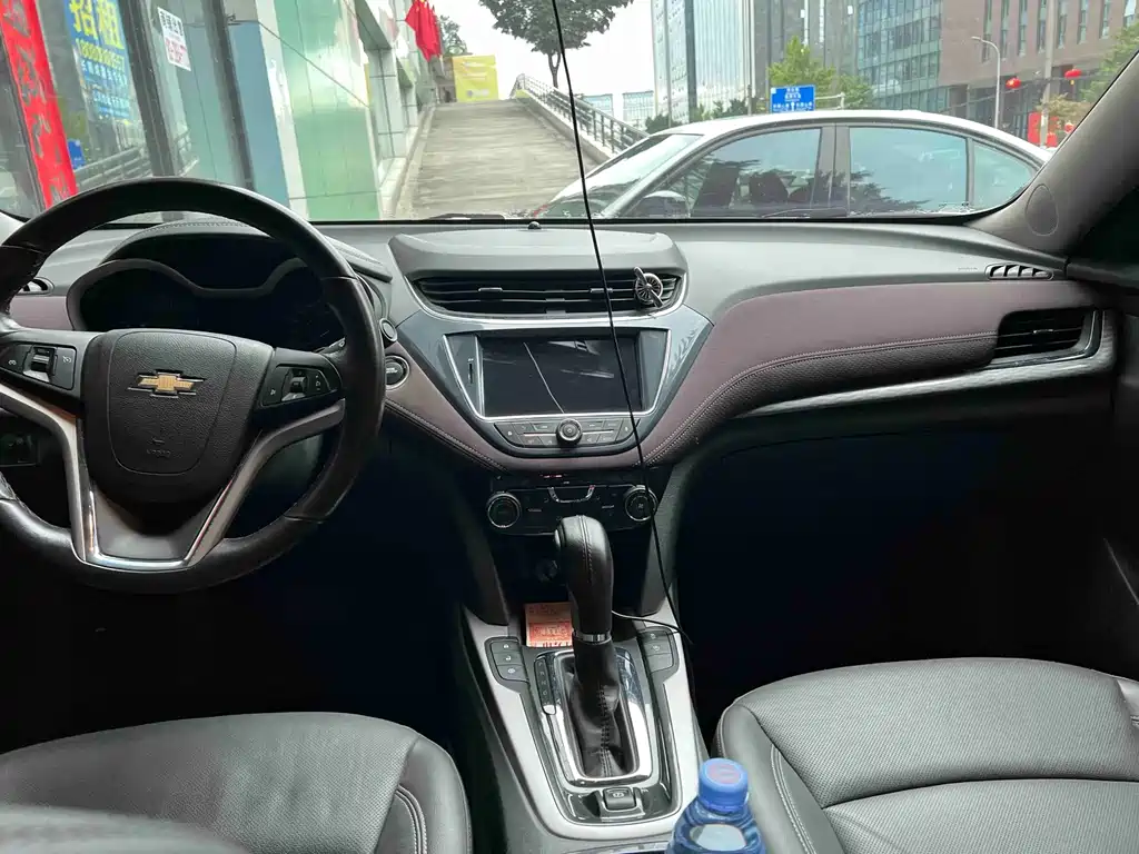 Chevrolet Malibu — миниатюра 7