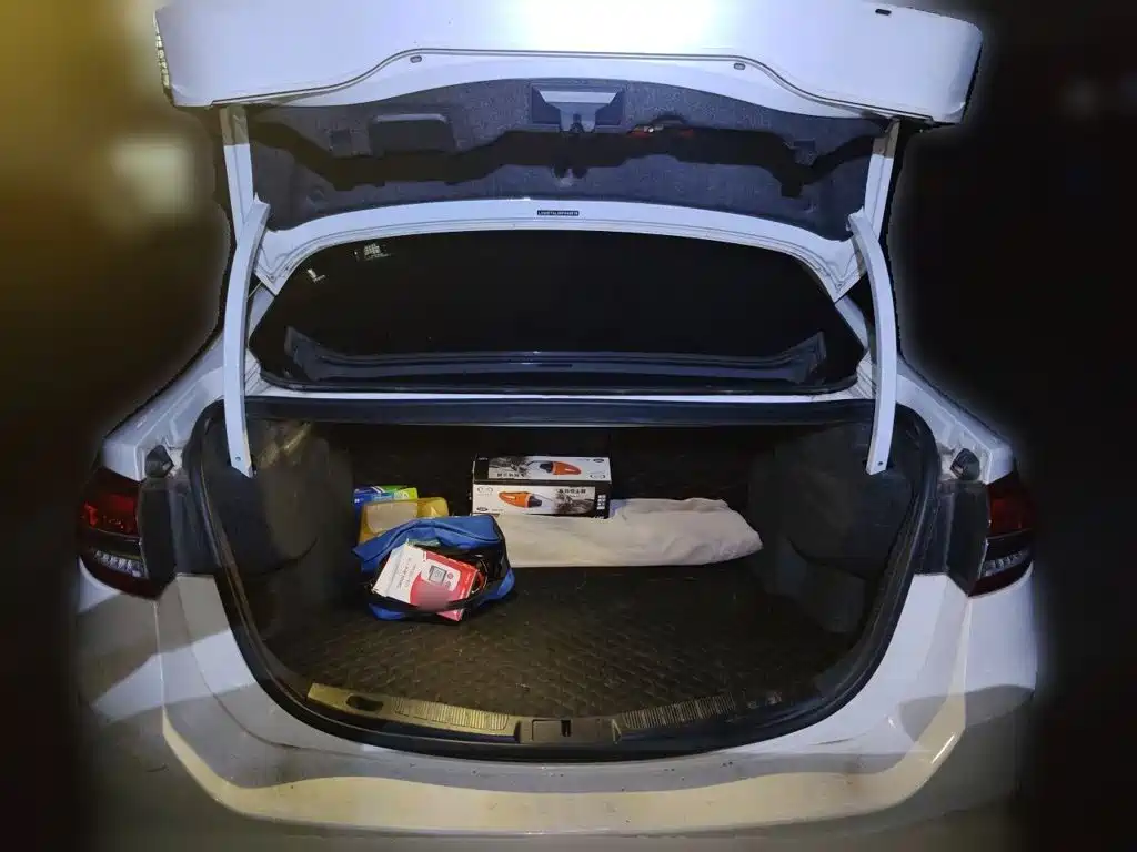Ford Mondeo — миниатюра 20