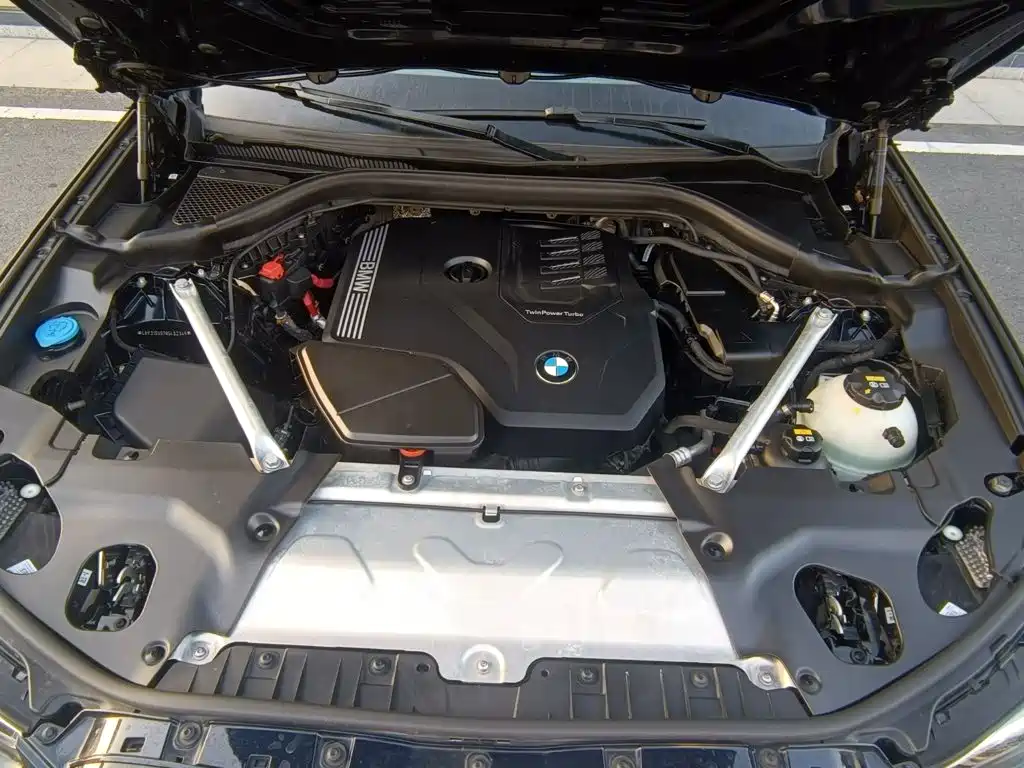 BMW X3 — миниатюра 8
