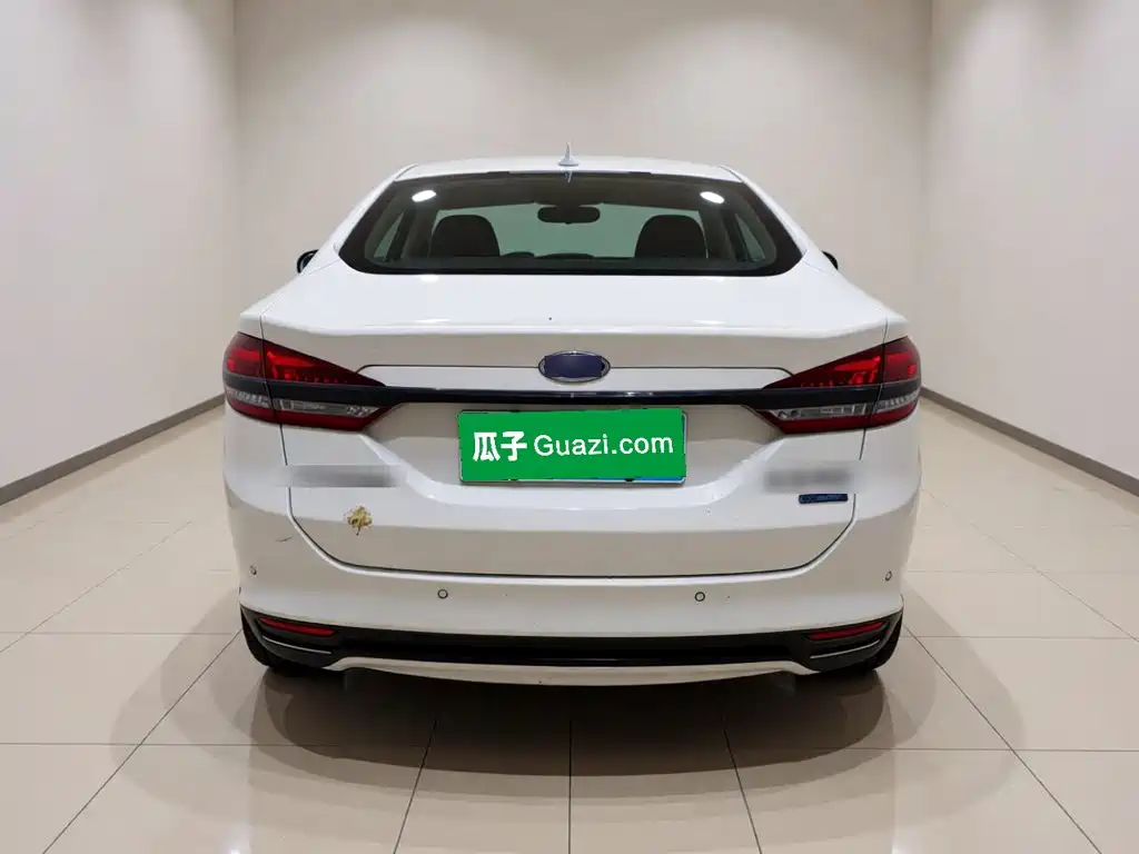 Ford Mondeo — миниатюра 5