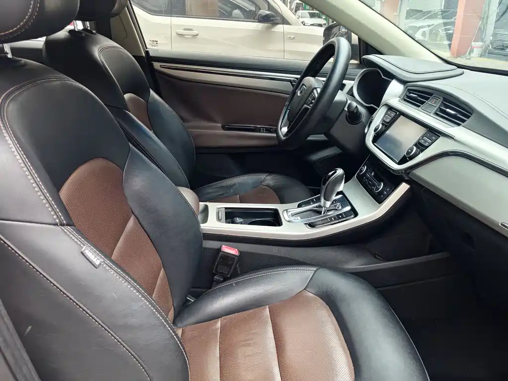 Geely Emgrand GL GL 2017 1.3T DCT Luxury