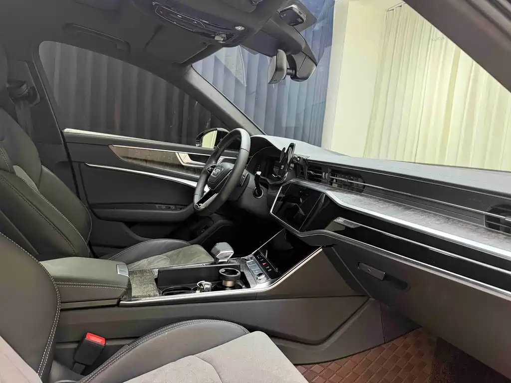 Audi A6L — миниатюра 30