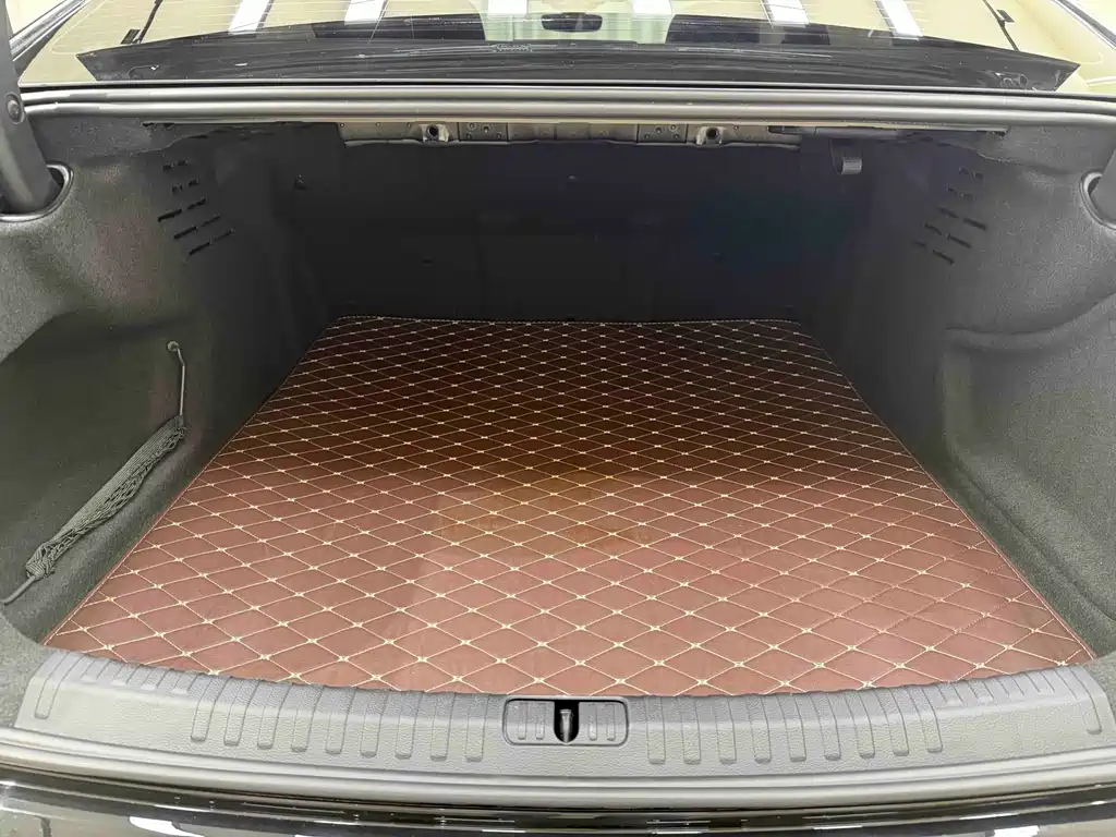 Audi A6L — миниатюра 36