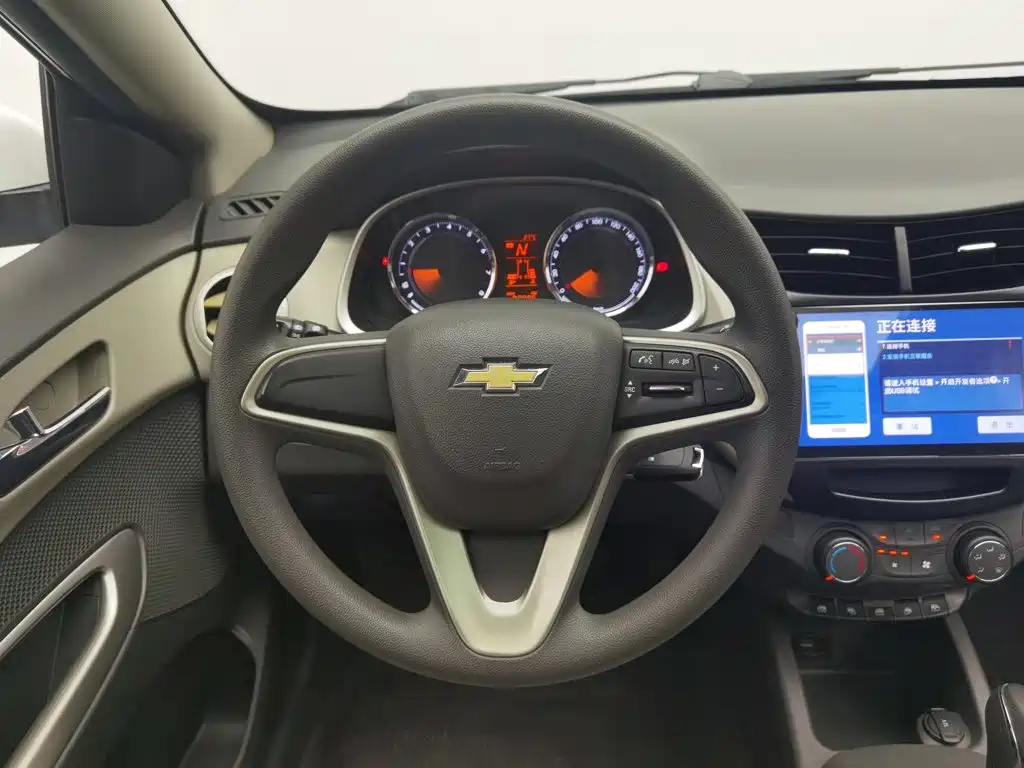 Chevrolet Sail — миниатюра 11