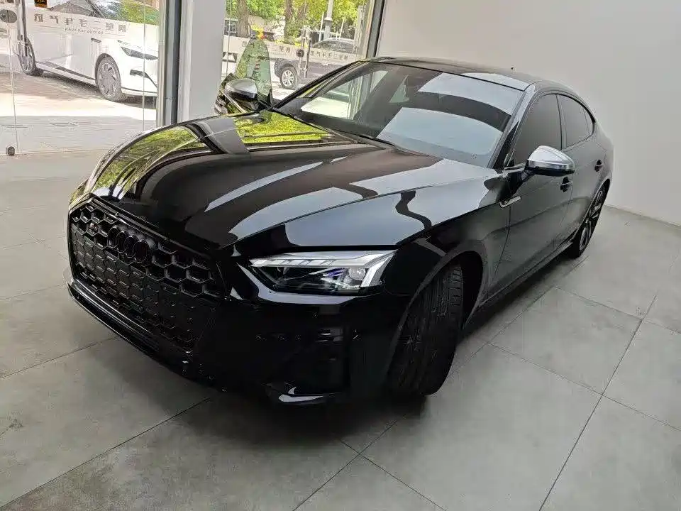 Audi S5 2024
