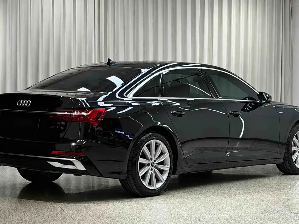 Audi A6L — миниатюра 4