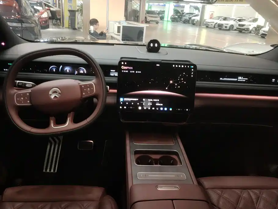 NIO ES8 — миниатюра 12