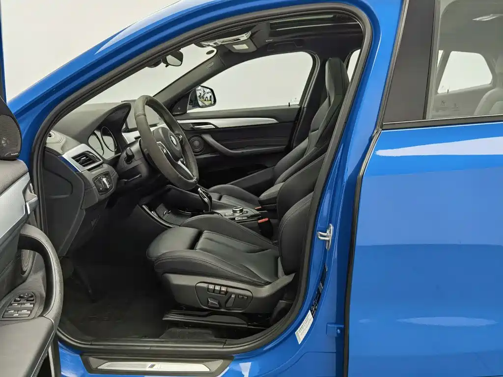 BMW X2 — миниатюра 10