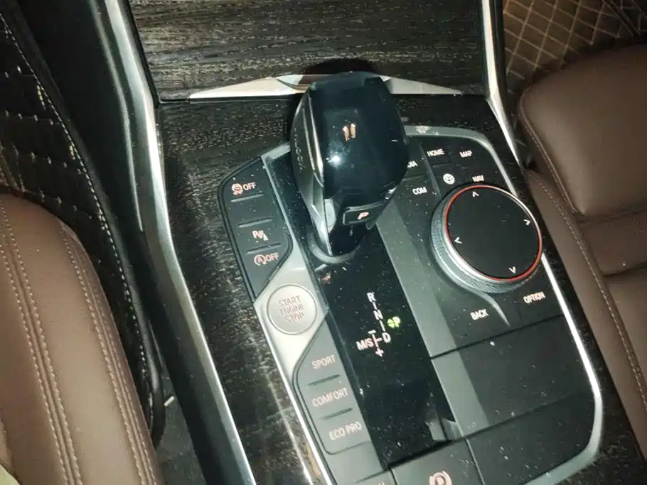 BMW 3 Series — миниатюра 16