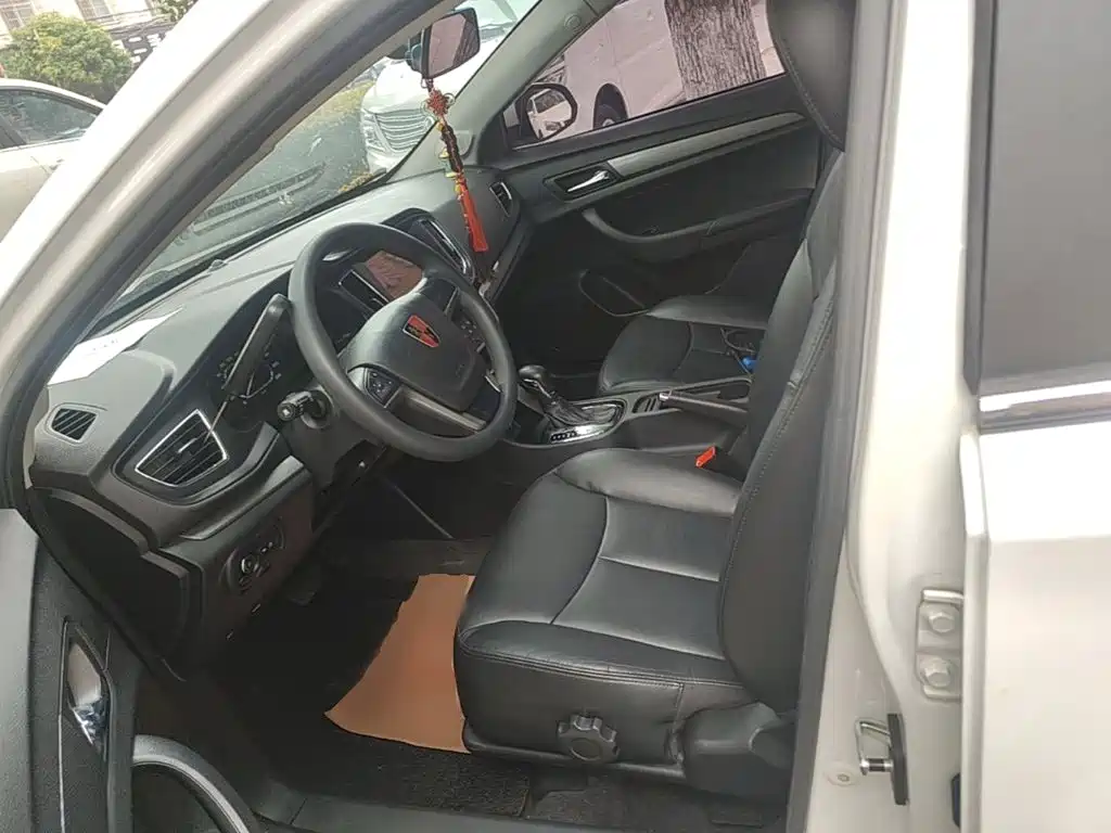 Roewe 360 — миниатюра 15