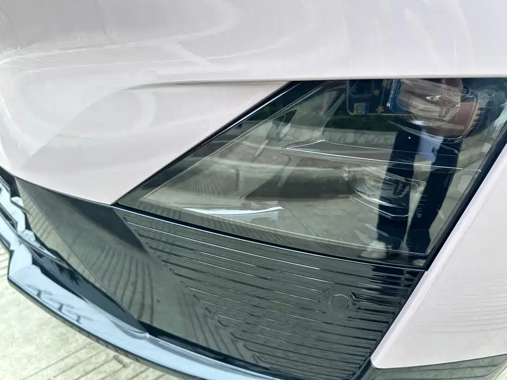 Lynk & Co Z20 — миниатюра 12