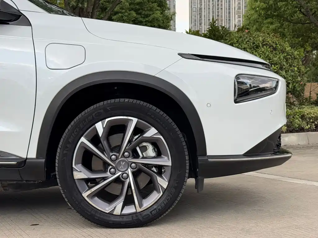 XPeng G3 — миниатюра 4