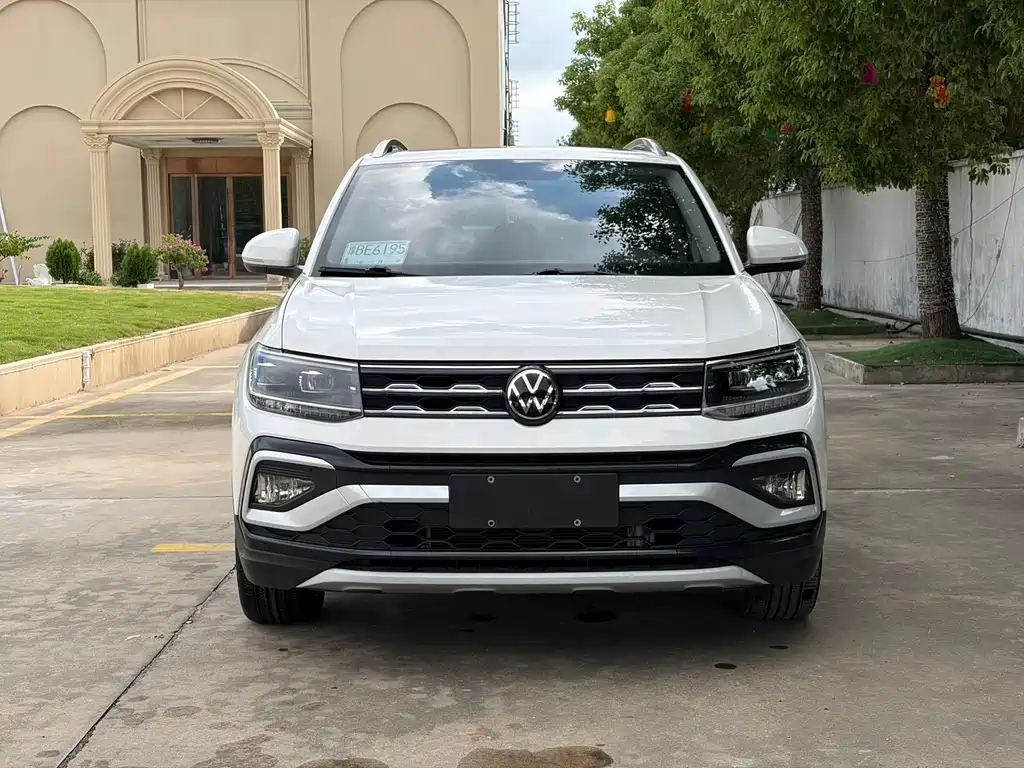 Volkswagen T-Cross — миниатюра 2