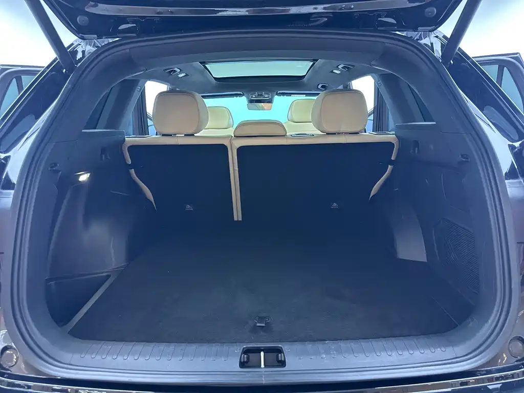 Geely Xingyue L — миниатюра 29