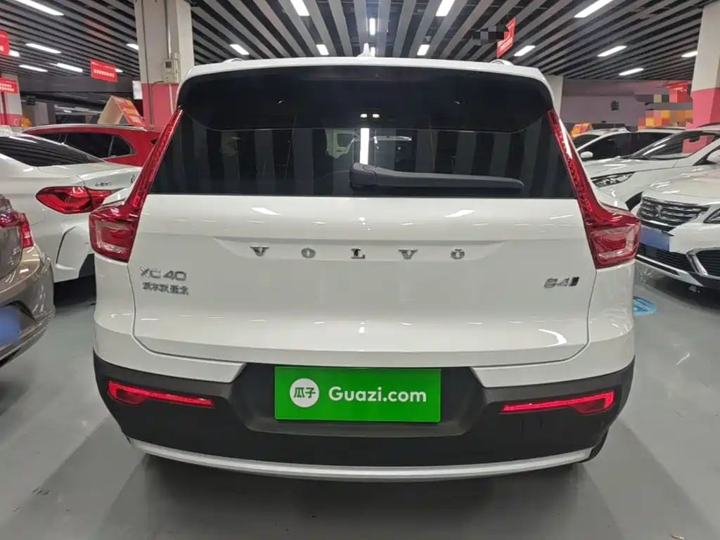 Volvo XC40 — миниатюра 6