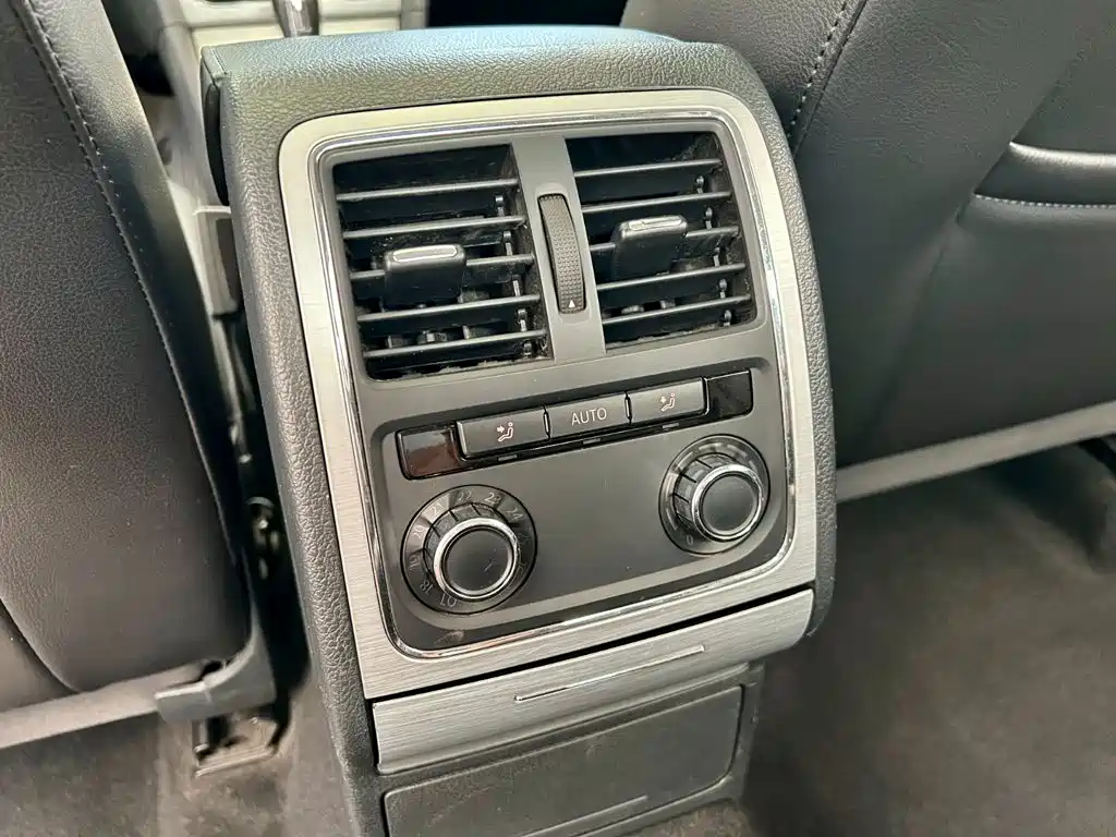 Volkswagen Passat — миниатюра 11
