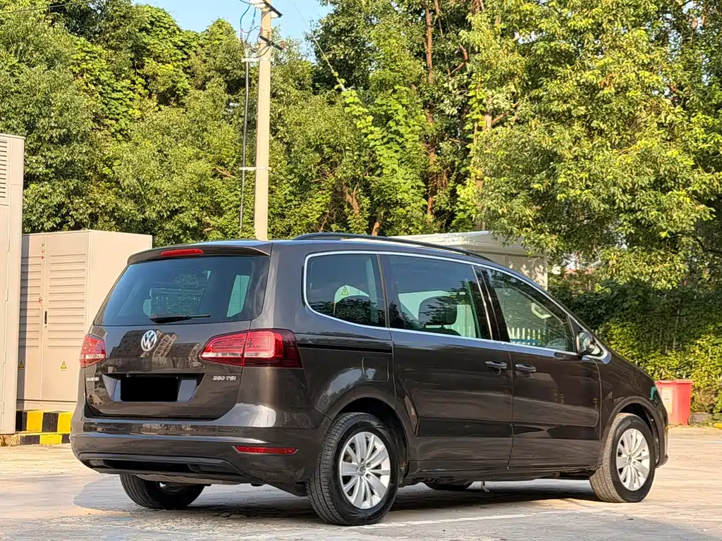 Volkswagen Sharan — миниатюра 14