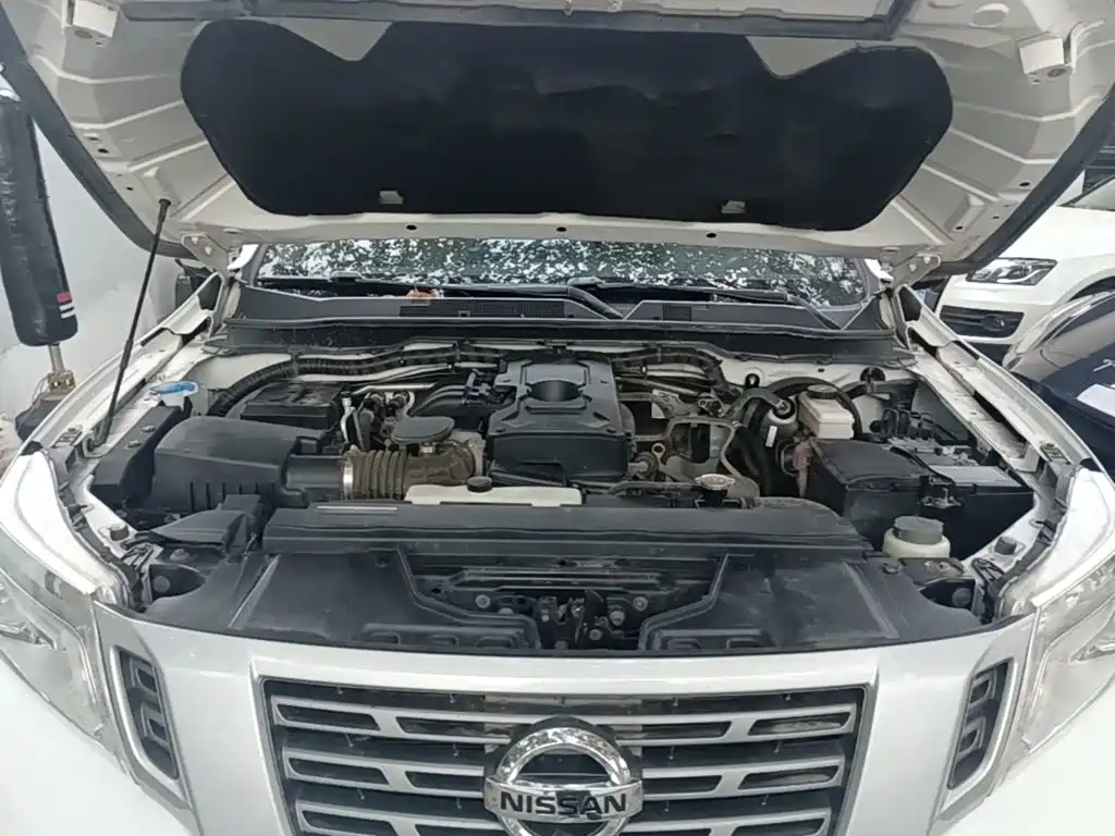 Nissan Navara — миниатюра 20