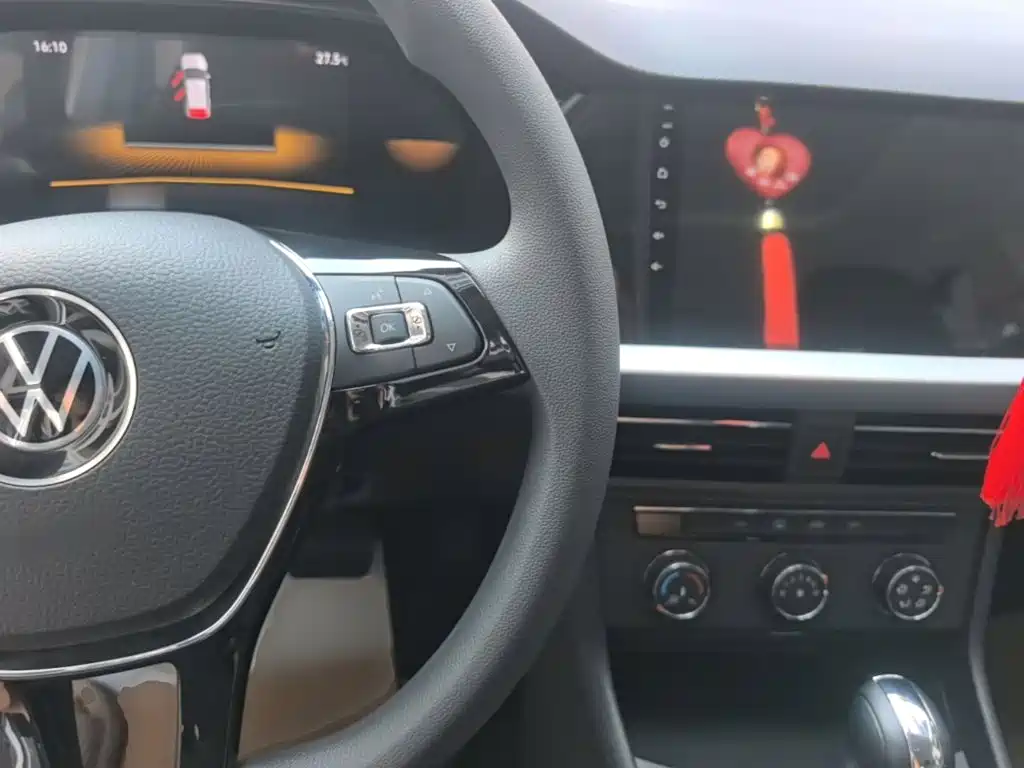 Volkswagen Lavida — миниатюра 10