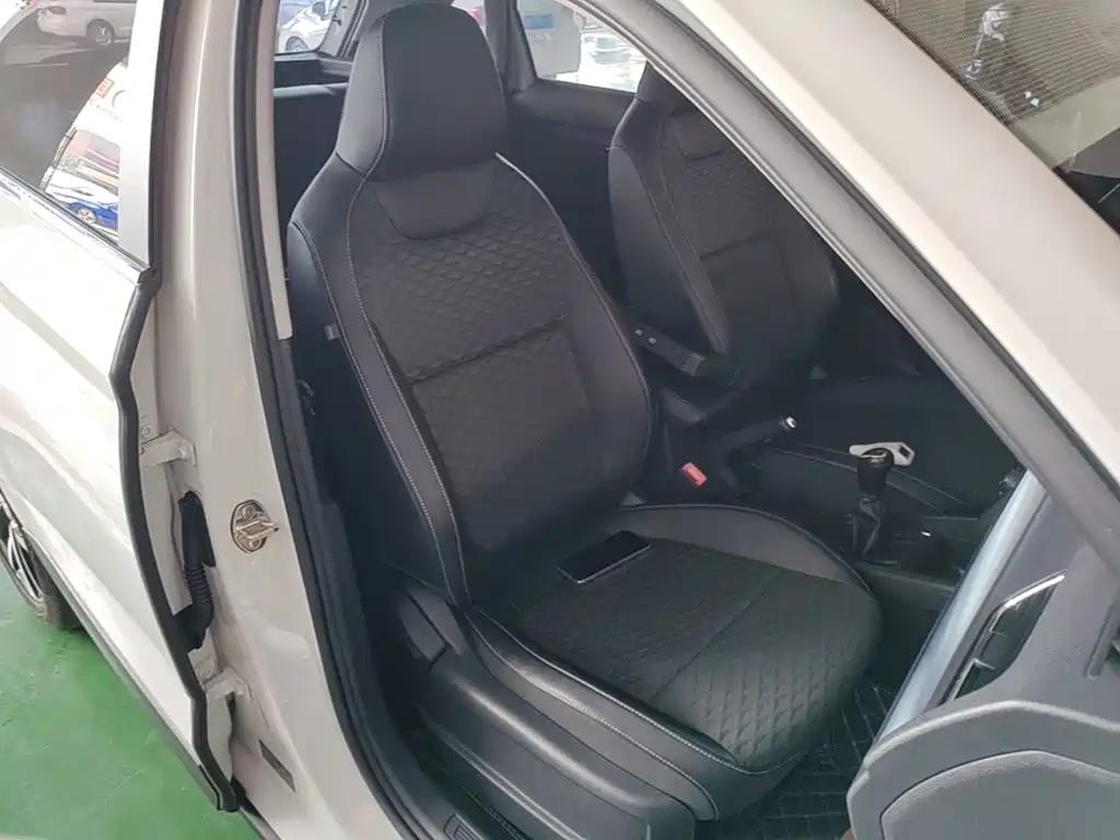 Skoda Kamiq — миниатюра 25