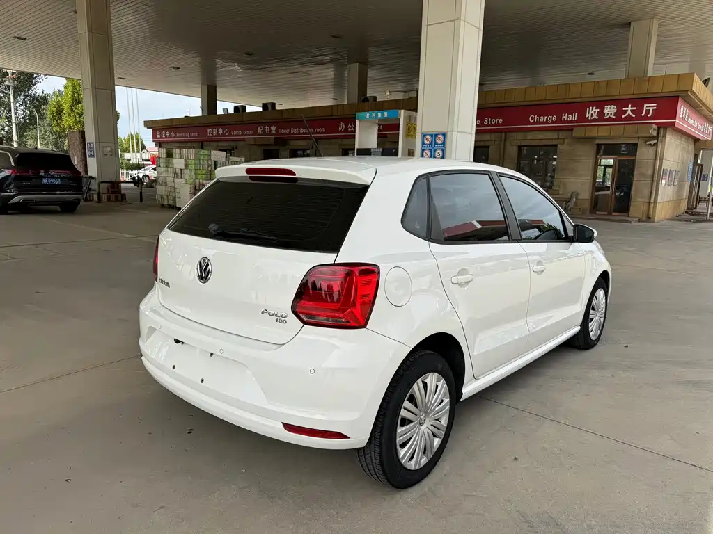 Volkswagen Polo — миниатюра 14