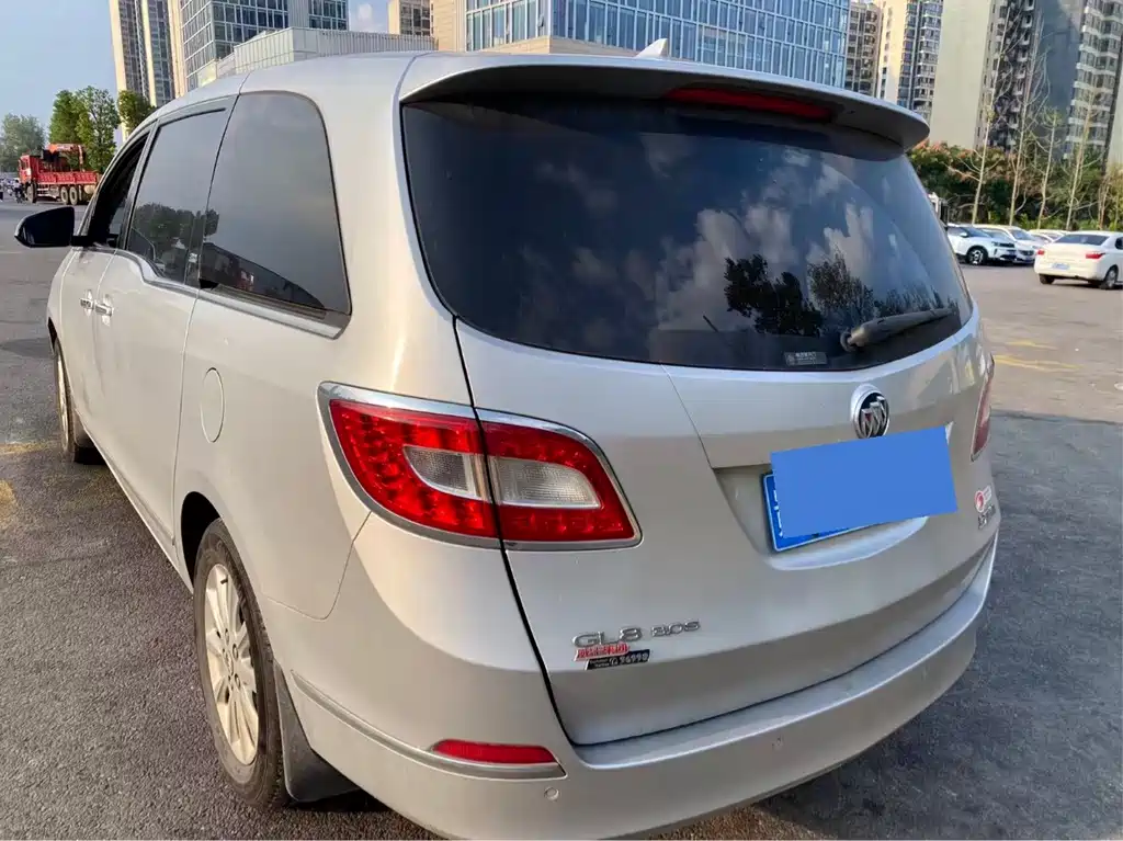 Buick GL8 — миниатюра 9