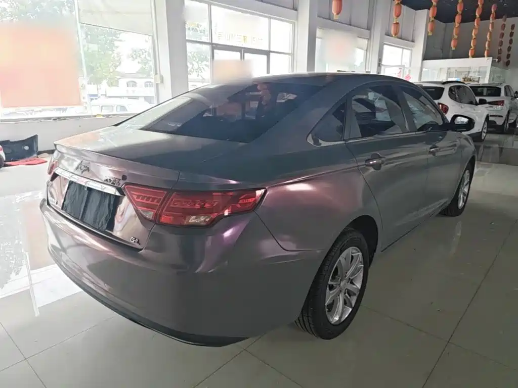 Geely Emgrand GL — миниатюра 7