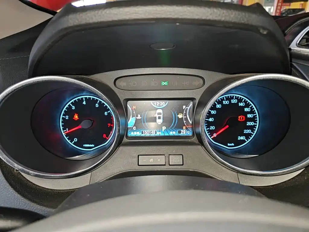 BYD Yuan — миниатюра 12