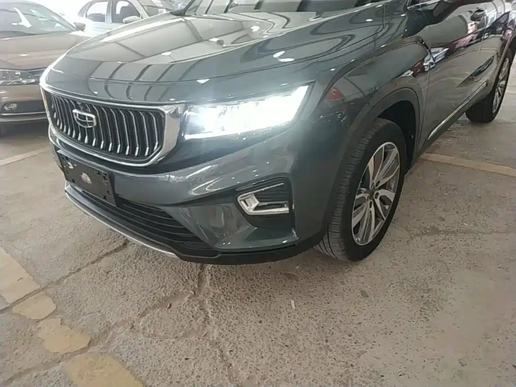 Geely Haoyue — миниатюра 24