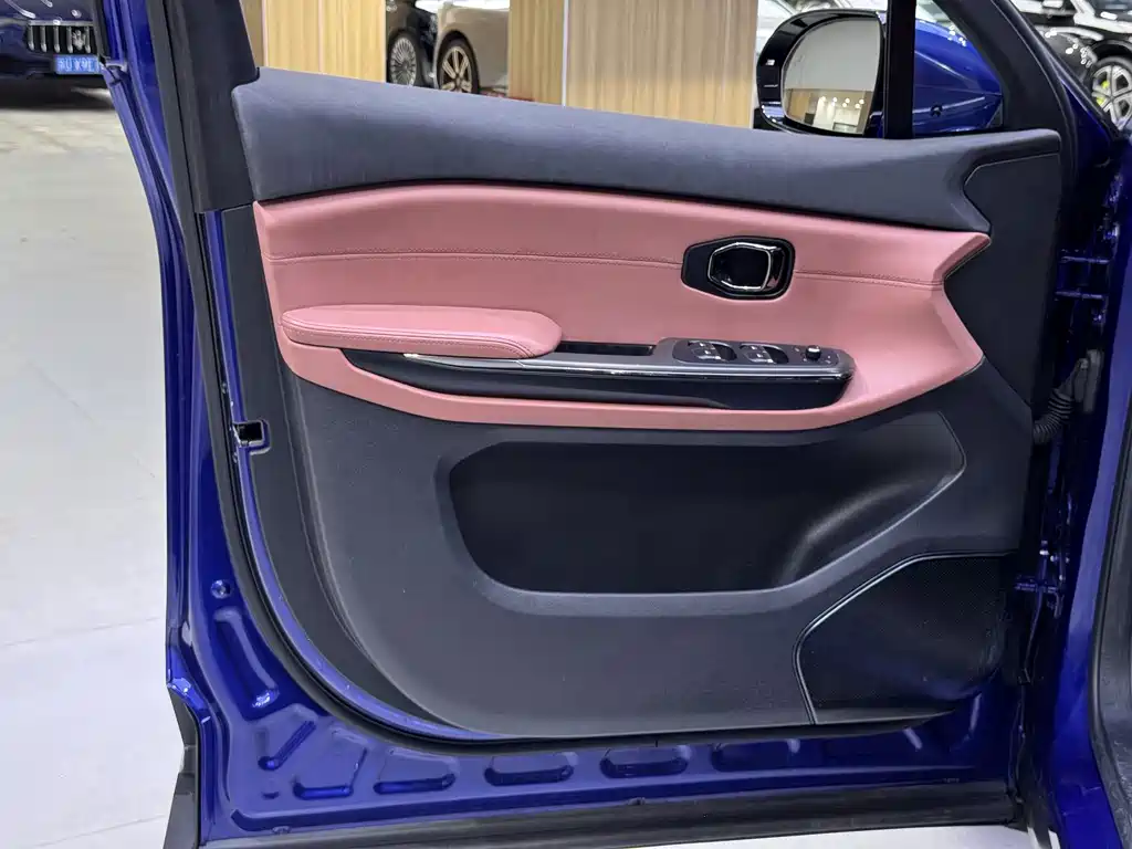 NIO EC6 — миниатюра 9