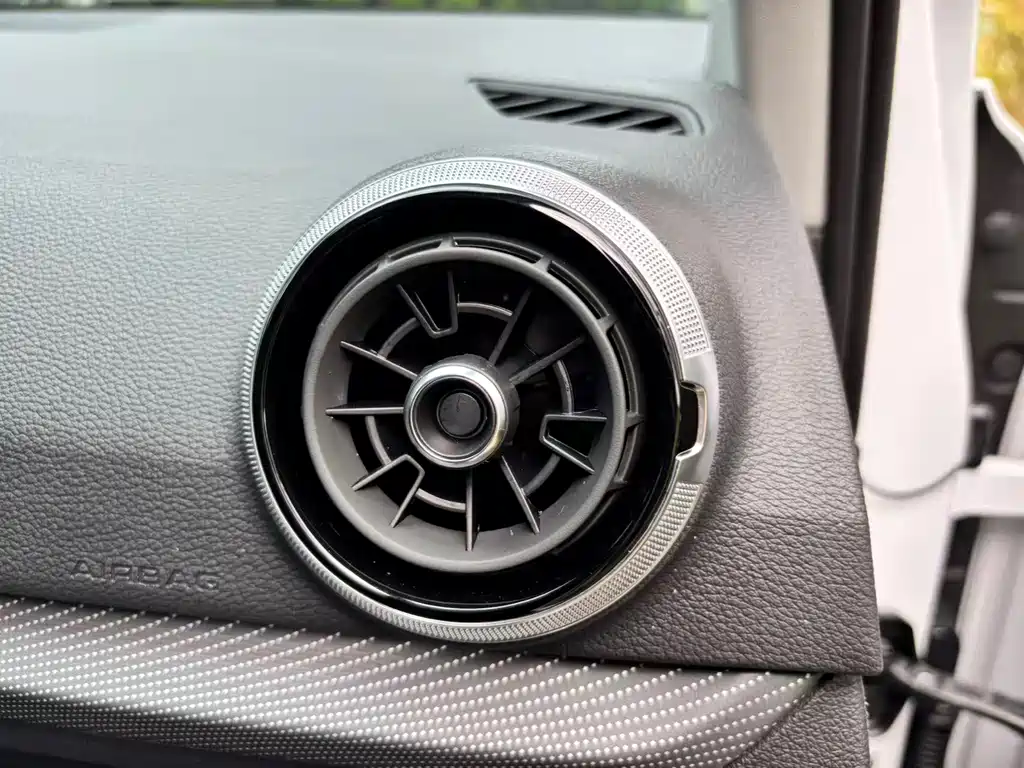 Audi Q2L — миниатюра 31