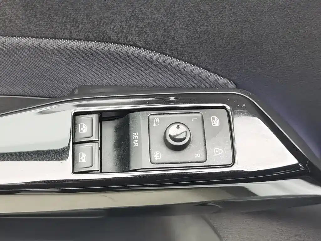 Volkswagen ID.3 — миниатюра 9