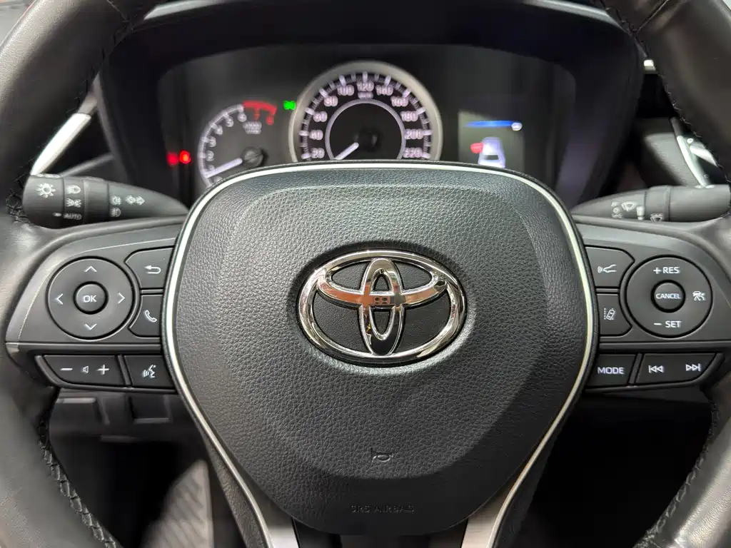 Toyota Corolla — миниатюра 11