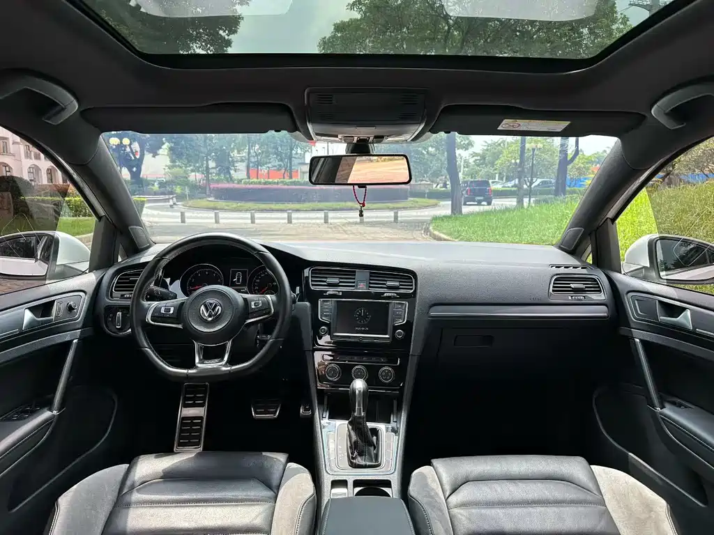 Volkswagen Golf — миниатюра 5