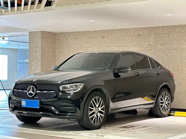 Mercedes-Benz GLC — фото 1