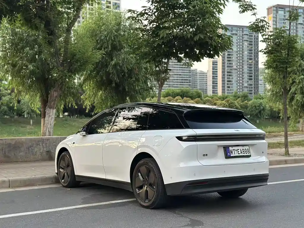 Li Auto i6 2025 Standard
