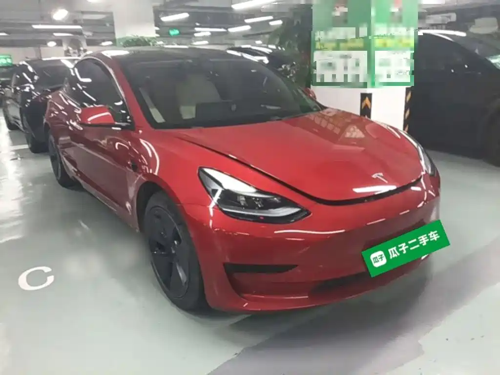 Tesla Model 3 — миниатюра 22