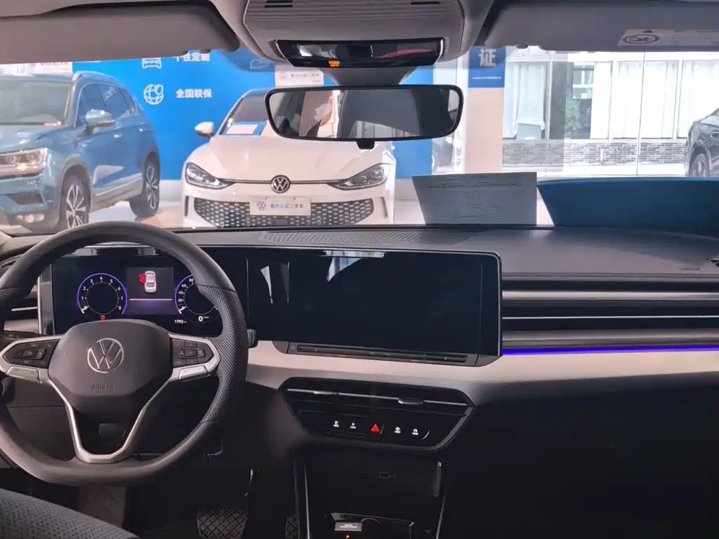 Volkswagen Lamando — миниатюра 10