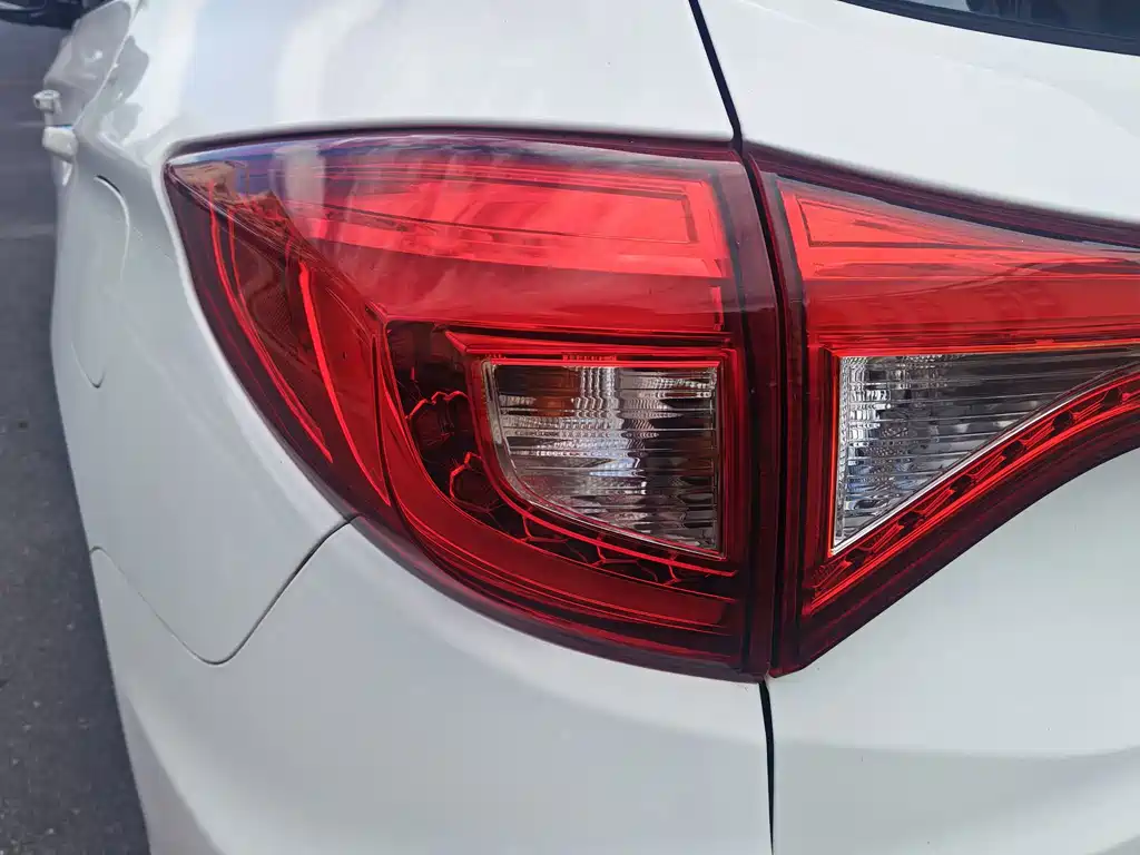 BYD Song — миниатюра 14