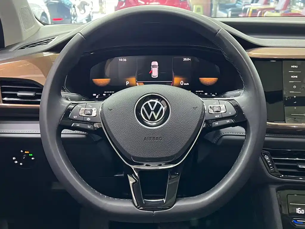Volkswagen Tharu — миниатюра 10