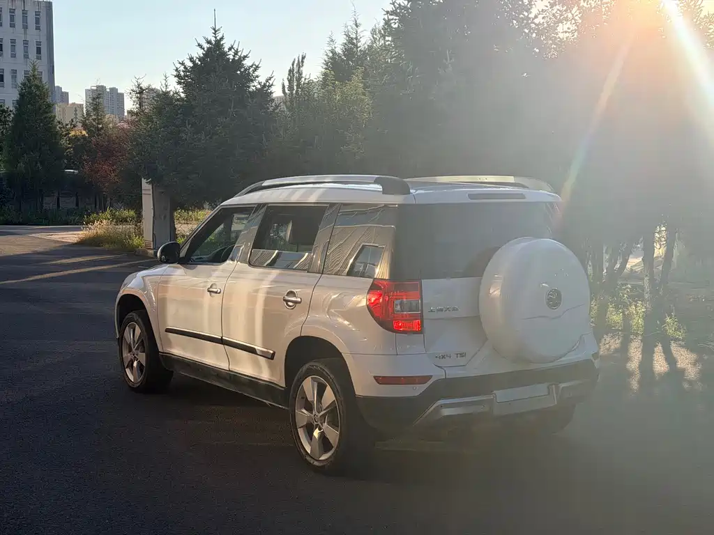 Skoda Yeti — миниатюра 7