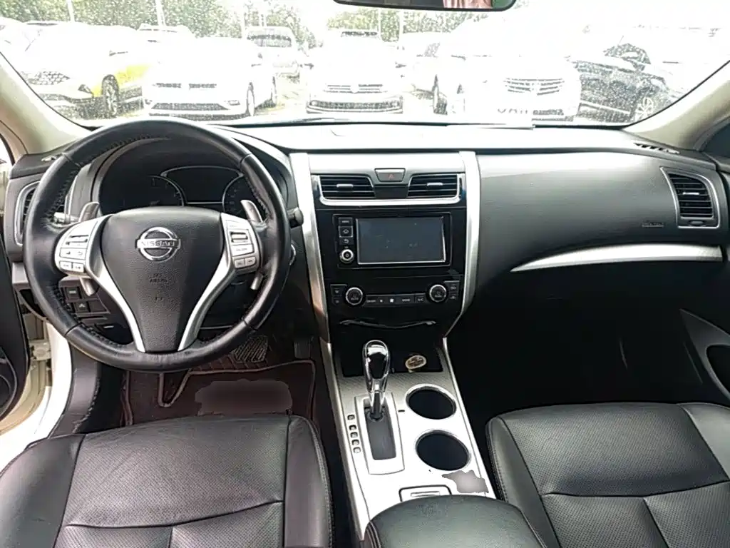 Nissan Teana — миниатюра 10